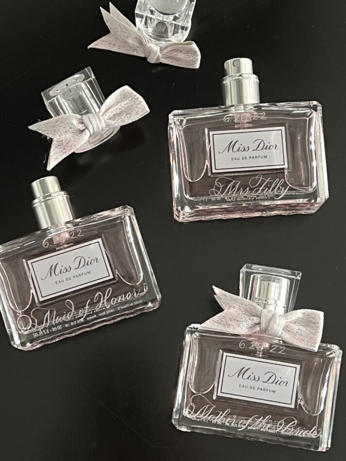 wedding party fragrance engraving gifts